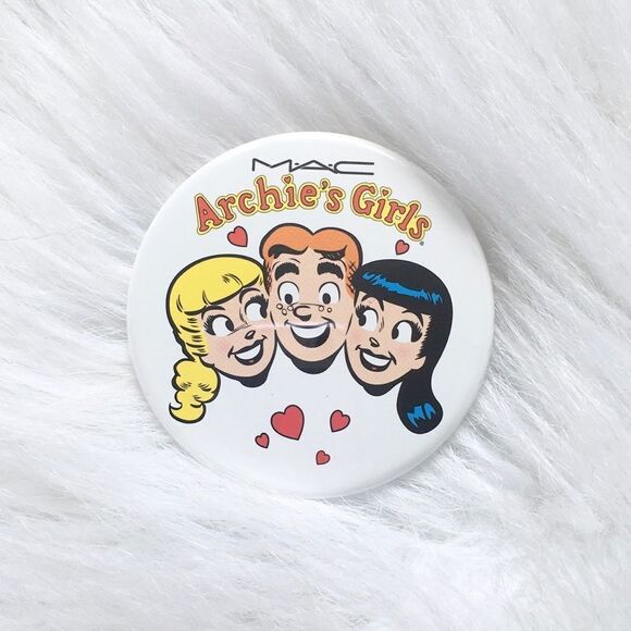 🔃MAC Archie's Girls Betty & Veronica Collectible Pin - Picture 2 of 5